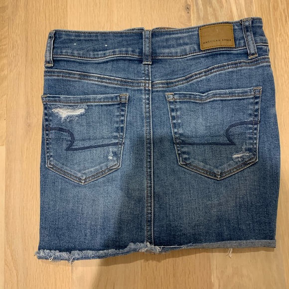 American eagle ripped denim mini skirt - Picture 4 of 8